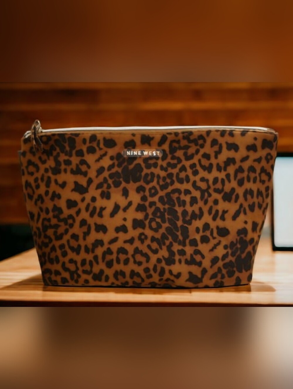 Nine West Leopard Print Brown Make-up Bag. NWT